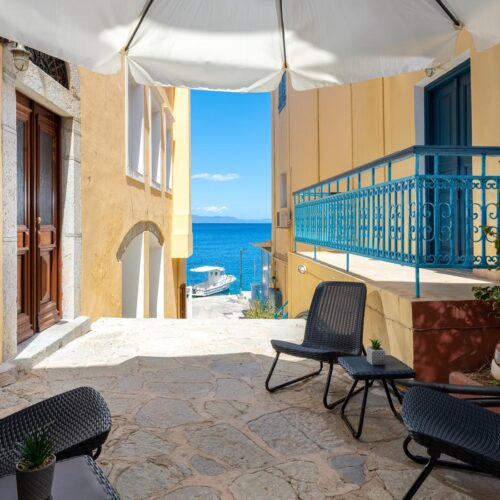 Symi Holidays Marikas Deluxe Rooms
